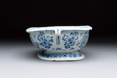 A blue and white Nevers faience jardini&egrave;re, France, 17th C.