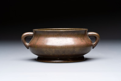 A Chinese bronze censer, Xuande mark, 19th C.