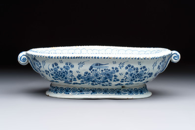 A blue and white Nevers faience jardini&egrave;re, France, 17th C.