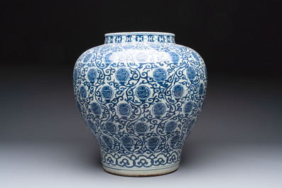A large Chinese blue and white 'shou' jar, Wanli mark, 20th C.