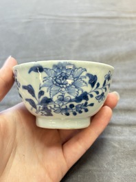 22 Chinese blue, white and famille rose wares, Kangxi and Qianlong