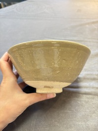 Three Chinese celadon-glazed plates and two bowls from the Jepara shipwreck,  Fujian or Zhejiang kilns, Song