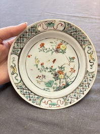 17 Chinese famille rose, Imari-style and European-decorated plates and saucers, Kangxi/Qianlong
