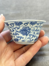 A collection of 31 Chinese blue and white tea wares, Wanli and Chenghua marks, Kangxi