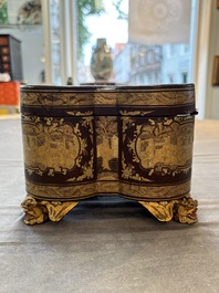 A fine Chinese Canton gilt-lacquered quadrifoil tea chest, 19th C.