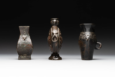 Three Chinese archaistic miniature bronze vases, Song/Yuan