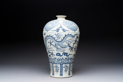 A Chinese blue and white Yuan-style 'dragon' 'meiping' vase, 20th C.