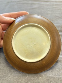 A large collection of 25 sets of Chinese blue, white and Imari-style cups and saucers, Kangxi/Qianlong