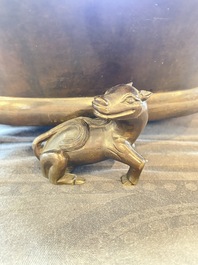 A large Chinese bronze basin with chilong handles, Qianlong mark, 20th C.