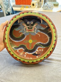Five various Chinese cloisonn&eacute; wares, 19th C.