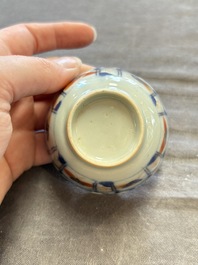 A large collection of 25 sets of Chinese blue, white and Imari-style cups and saucers, Kangxi/Qianlong
