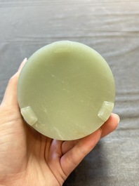 A rare Chinese archaistic jade 'chilong' tripod brush pot, 18th C.