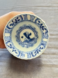 A large collection of 25 sets of Chinese blue, white and Imari-style cups and saucers, Kangxi/Qianlong