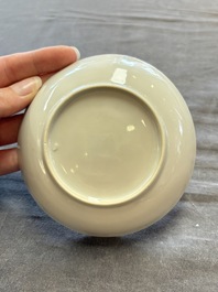 A large collection of 25 sets of Chinese blue, white and Imari-style cups and saucers, Kangxi/Qianlong