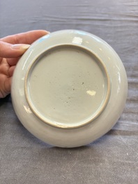 A large collection of 33 Chinese blue, white and Imari-style cups and 43 saucers, 17/19th C.
