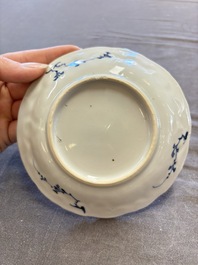 A large collection of 33 Chinese blue, white and Imari-style cups and 43 saucers, 17/19th C.