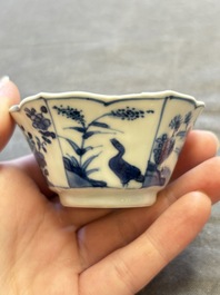A large collection of 25 sets of Chinese blue, white and Imari-style cups and saucers, Kangxi/Qianlong