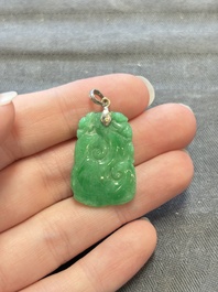 Four Chinese jadeite pendants with gold and silver mounts, 19/20th C.