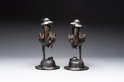 A pair of Chinese bronze duck-form censers, 17/18th C.