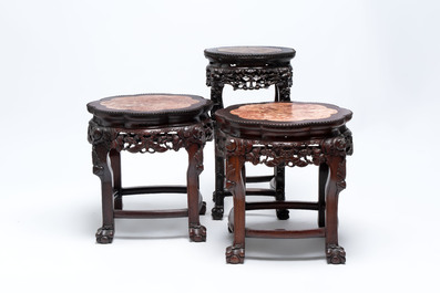 Three Chinese marble-topped hongmu stands, 20th C.