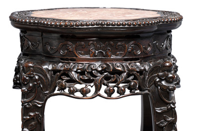 Two Chinese hongmu stands with marble top, Canton, 19th C.