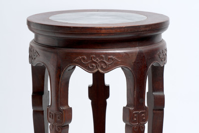 Five Chinese marble-topped hongmu stands, 20th C.