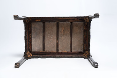 A Chinese marble-topped hongmu console table, 19/20th C.