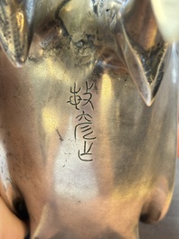 A fine Japanese silver phoenix, made by Toshihiko 敏彥造, silver 銀製 mark, Meiji/Taisho, 19/20th C.
