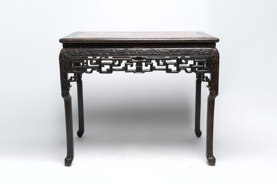 A Chinese marble-topped hongmu console table, 19/20th C.