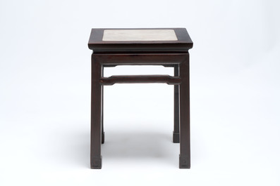 Three Chinese marble-topped hongmu stands, 19/20th C.