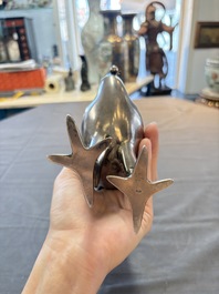 A fine Japanese silver phoenix, made by Toshihiko 敏彥造, silver 銀製 mark, Meiji/Taisho, 19/20th C.