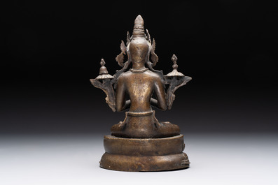 A Thai Buddha, a Sino-Tibetan bronze Bodhisattva and a Tibetan bronze and iron phurba, 18/19th C.