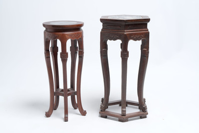 Five Chinese marble-topped hongmu stands, 20th C.