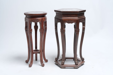 Five Chinese marble-topped hongmu stands, 20th C.