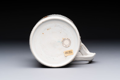 A Chinese famille rose export milk jug, two salts and a barrel-shaped tankard, Qianlong