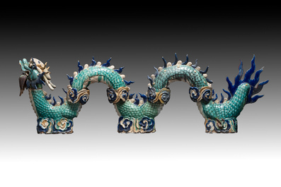 A large Chinese polychrome-glazed Shiwan stoneware dragon, 19th C.