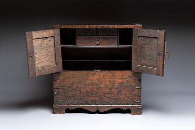 A Korean wooden cabinet or Morijang 머릿장, Joseon, 19th C.