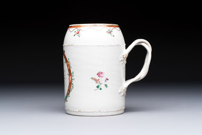 A Chinese famille rose export milk jug, two salts and a barrel-shaped tankard, Qianlong