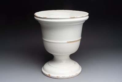 A large white-glazed Dutch Delft garden vase, late 17th/early 18th C.