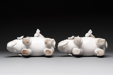Two Chinese Dehua blanc de Chine sculptures of the Guanyin seated on an elephant, He Chaozong 何朝宗 and Dehua 德化 marks, 20th C.