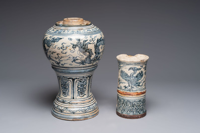 A large Annamese or Vietnamese blue and white inscribed two-piece altar vase, 16th C.