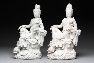 Two Chinese Dehua blanc de Chine sculptures of the seated Guanyin, He Chaozong 何朝宗 and Dehua 德化 marks, 20th C.