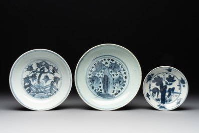 12 Chinese blue and white wares, Ming