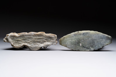 Two Chinese carved jade groups and a jade ritual 'cong' vase, 20th C.
