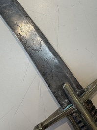 A French artillery officer&rsquo;s sabre &lsquo;&agrave; la hongroise&rsquo; with beaded guard or 'garde perl&eacute;e', 1st Empire, 19th C.