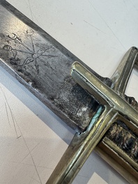 A French artillery officer&rsquo;s sabre &lsquo;&agrave; la hongroise&rsquo; with beaded guard or 'garde perl&eacute;e', 1st Empire, 19th C.