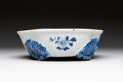 A varied group of ten Chinese blue, white and famille rose wares, Yongzheng/Qianlong