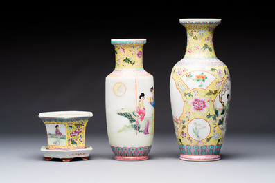 Seven Chinese famille rose vases, a scroll jar and a jardini&egrave;re on a stand, Qianlong marks, 20th C.