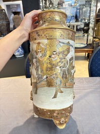 A pair of Japanese Satsuma vases, Meiji, 19th C.