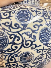 A large Chinese blue and white 'shou' jar, Wanli mark, 20th C.